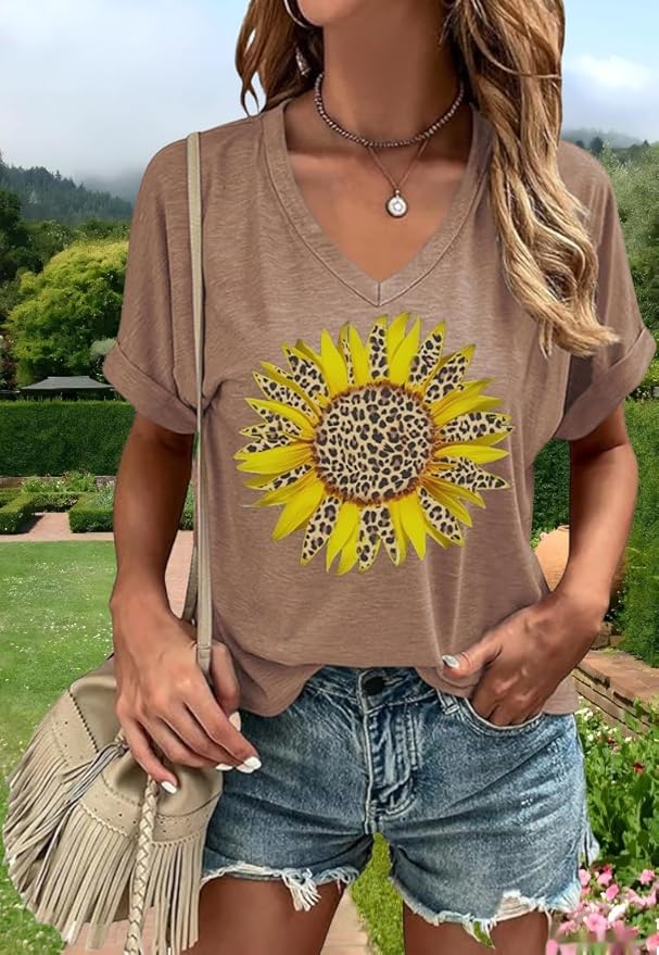 Graphic V Neck Shirt for Women Boho Floral Wildflowers Tee Casual Cottagecore Summer T-Shirt Blouse