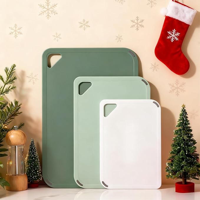 THETCHRY Plastic Cutting Board Set of 3-Cutting Boards for Kitchen BPA Free, Large-Small Chopping Boards Non-Slip for Cooking Camping Dishwasher Safe, Reversible, with Grip Handle, 15"×10"×0.25" Green