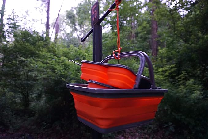 ustFlexWare Collapsible Sink with 2.25 Gal Wash Basin for Washing Dishes and Person During Camping, Hiking and Home