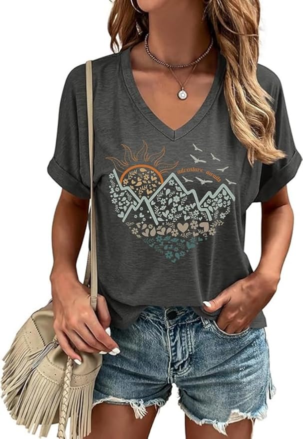 Graphic V Neck Shirt for Women Boho Floral Wildflowers Tee Casual Cottagecore Summer T-Shirt Blouse