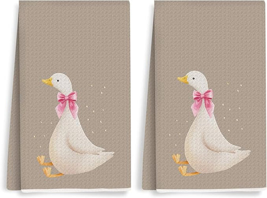 2PCS Cute Goose Gifts Kitchen Towels, Goose Decorative Waffle Weave Dish Tea Hand Towels for Bathroom & Kitchen Deco, Housewarming Farmhouse Gifts for Women Friend