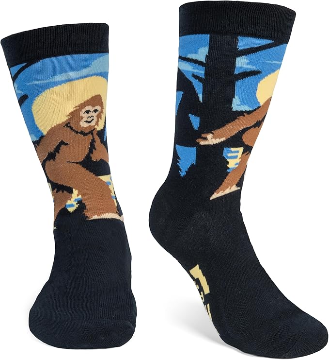 Lavley Outdoors Socks - Hiking and camping gifts for men and women - Great for nature lovers - Holiday or birthday gift