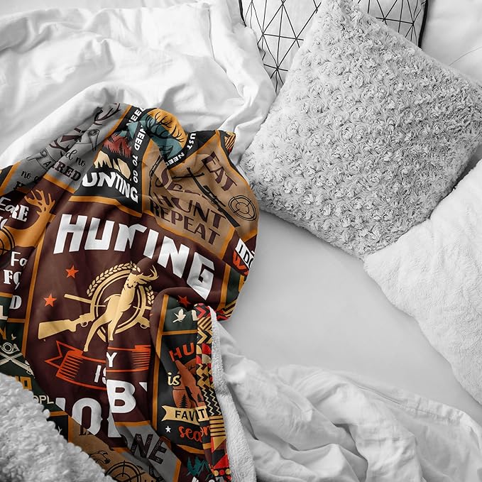 Ryubein Hunting Gifts for Men Blanket 50" X 60", Hunting Gifts, Gift for Hunters, Hunter Gift, Deer Hunter Present for Men Boys Dad, Unique Present for Hunters Birthday Christmas Father's Day