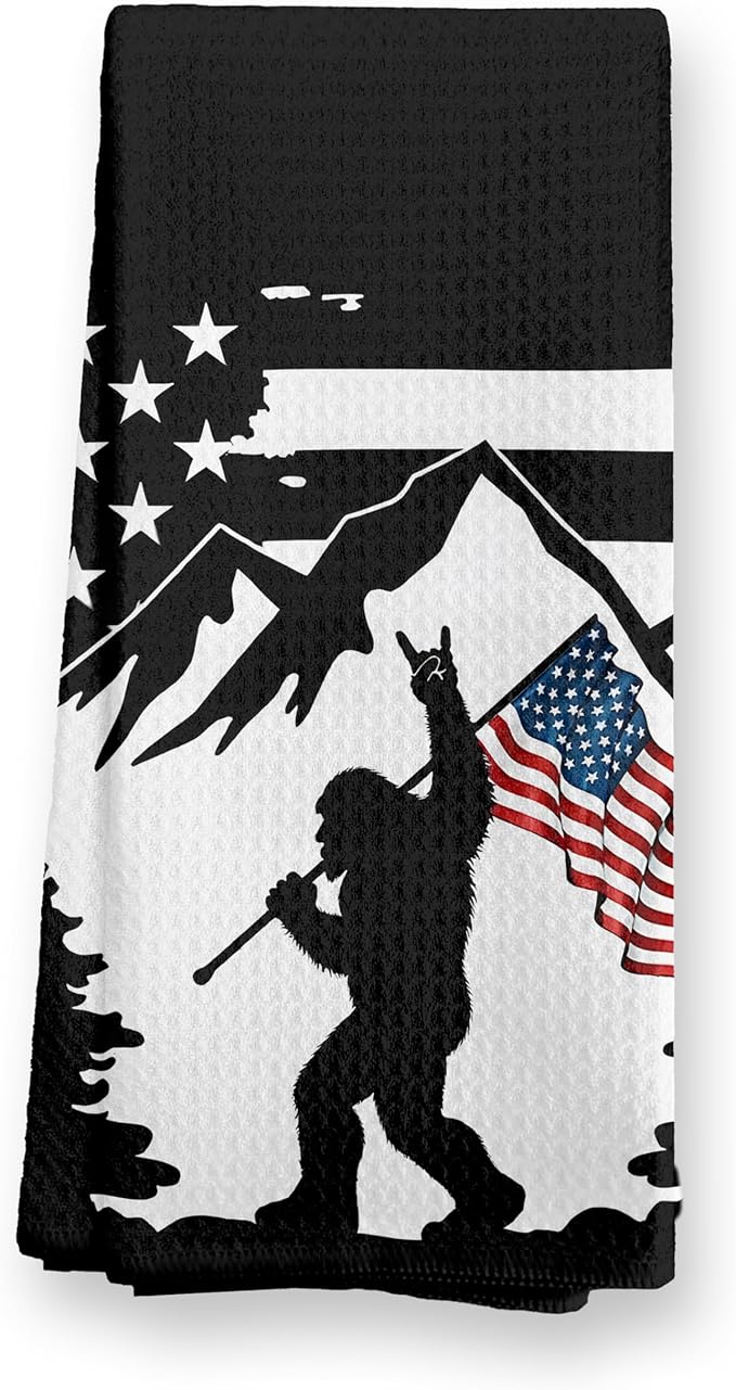Funny Christmas Sasquatch Kitchen Towels, Black and White Farmhouse Christmas Forest Dish Tea Towels for Kitchen Decor, Xmas Winter Holiday Hand Towel for Bathroom Decor, 16x24 Inch,C088-MJ-ZH